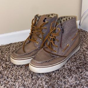 Sperry boots